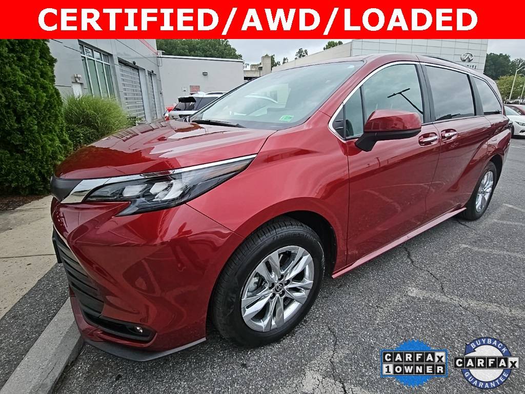 2025 Toyota Sienna XLE — Minivan — 10,821 mi — Bethesda, MD
