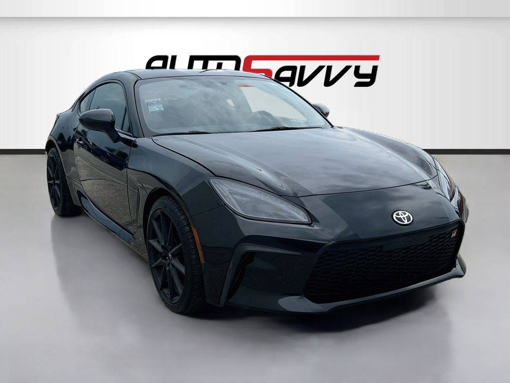2025 Toyota GR86 Premium