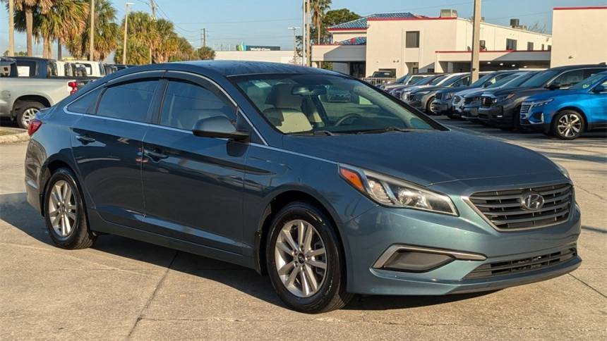 2017 Hyundai Sonata SE — Sedan — 81,513 mi — Clearwater, FL