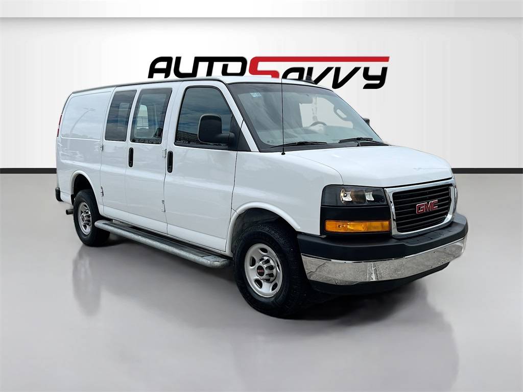 2023 GMC Savana Cargo Van Base — Cargo Van — 12,940 mi — Clearwater, FL