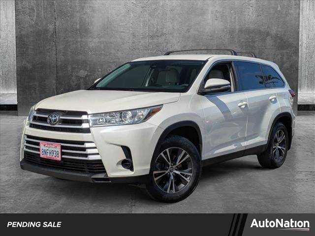 2019 Toyota Highlander LE V6 — SUV — 80,483 mi — Carlsbad, CA