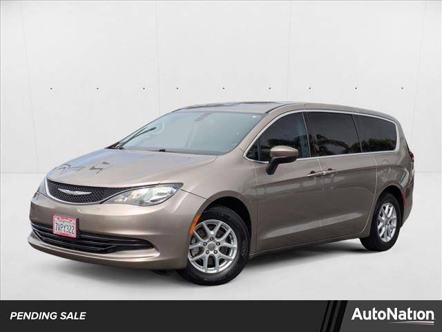 2017 Chrysler Pacifica LX — Minivan — 81,862 mi — Carlsbad, CA