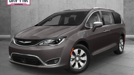 2020 Chrysler Pacifica Hybrid Limited — Minivan — 99,979 mi — Carlsbad, CA