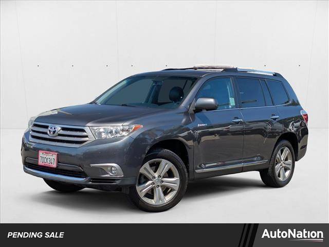 2013 Toyota Highlander Limited — SUV — 125,980 mi — Carlsbad, CA