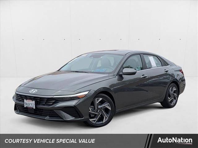 2024 Hyundai Elantra Hybrid Limited — Sedan — 10,106 mi — Carlsbad, CA