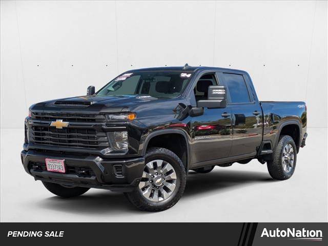 2024 Chevrolet Silverado 2500HD Custom — Pickup Truck — 17,801 mi — Carlsbad, CA