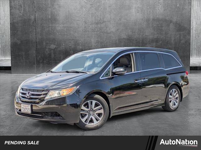 2014 Honda Odyssey Touring Elite — Minivan — 162,931 mi — Carlsbad, CA