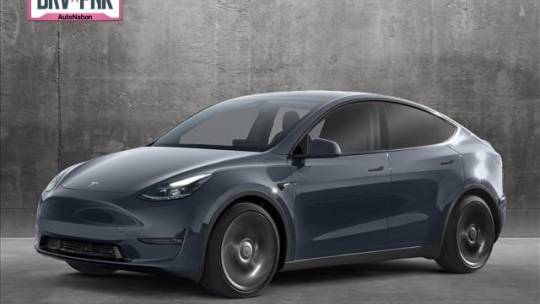 2024 Tesla Model Y Long Range — SUV — 5,830 mi — Carlsbad, CA
