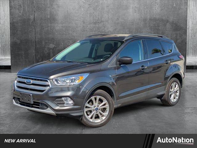 2017 Ford Escape SE — SUV — 99,187 mi — Carlsbad, CA