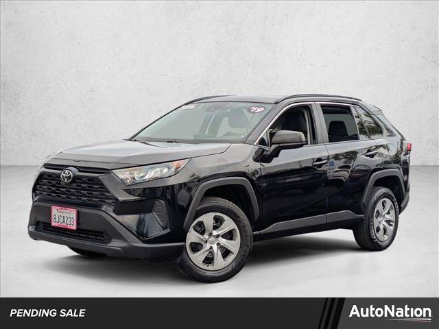 2019 Toyota RAV4 LE — SUV — 93,886 mi — Carlsbad, CA