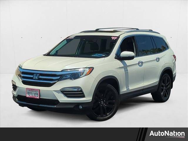 2017 Honda Pilot Touring — SUV — 79,279 mi — Carlsbad, CA