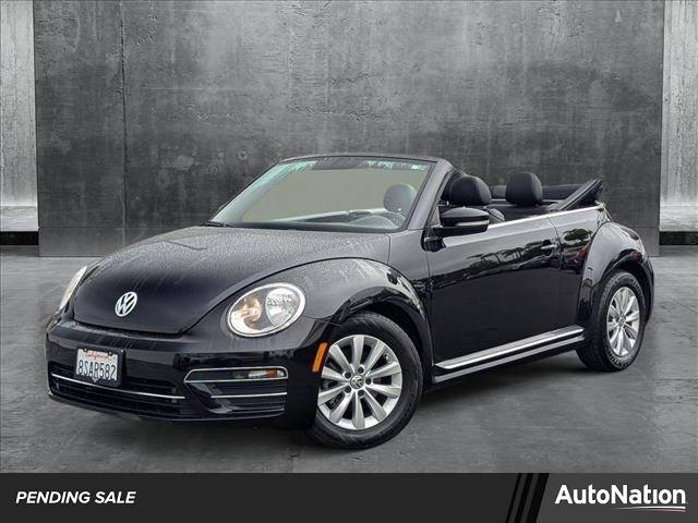 2018 Volkswagen Beetle S — Convertible — 86,639 mi — Carlsbad, CA