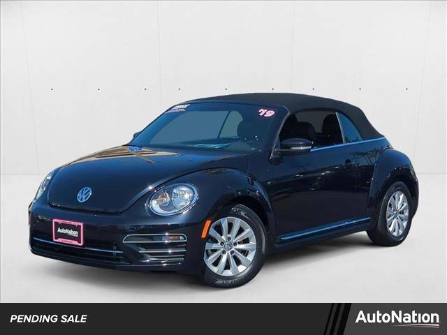 2019 Volkswagen Beetle S — Convertible — 15,669 mi — Carlsbad, CA