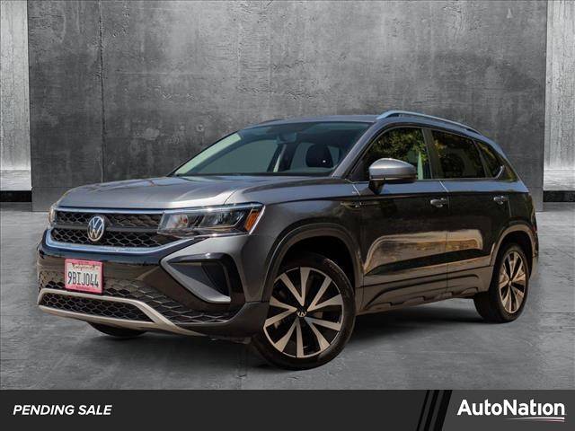 2022 Volkswagen Taos SE — SUV — 10,620 mi — Carlsbad, CA