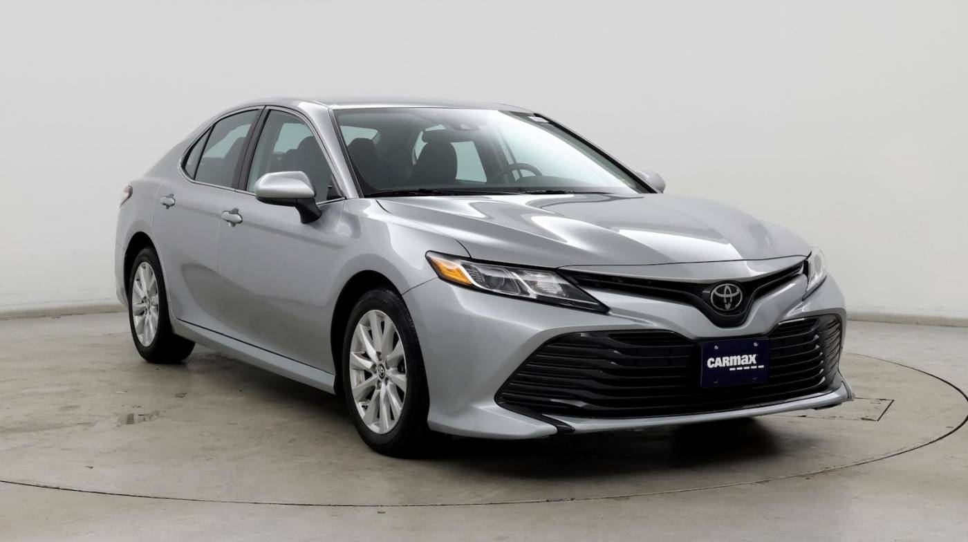 2019 Toyota Camry LE — Sedan — 18,153 mi — Winchester, VA