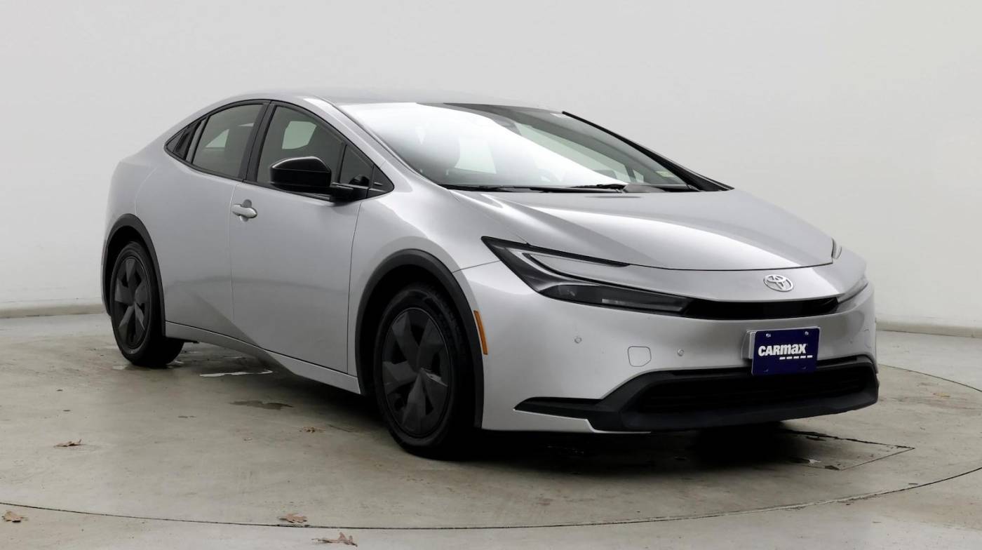 2023 Toyota Prius LE — Hatchback — 22,484 mi — Winchester, VA