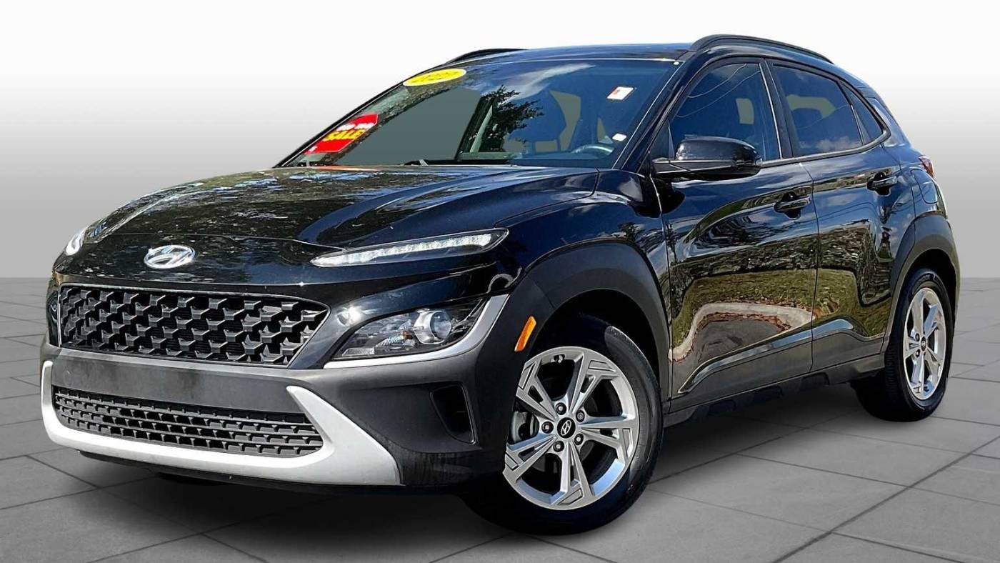 2022 Hyundai Kona SEL — SUV — 24,245 mi — Estero, FL