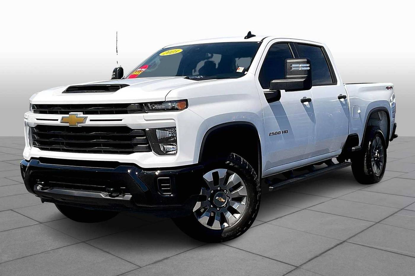 2025 Chevrolet Silverado 2500HD Custom — Pickup Truck — 576 mi — Estero, FL