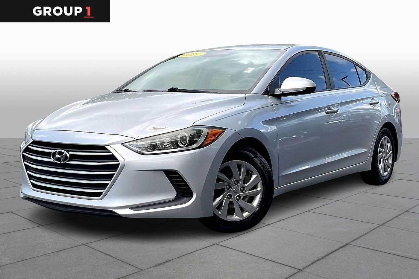 2017 Hyundai Elantra SE — Sedan — 71,806 mi — Estero, FL