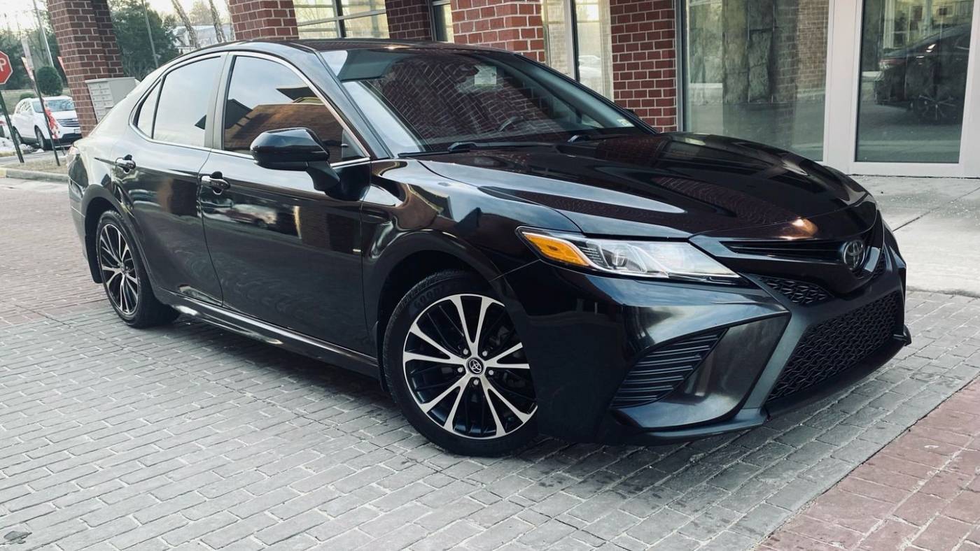 2019 Toyota Camry SE — Sedan — 143,074 mi — Stafford, VA