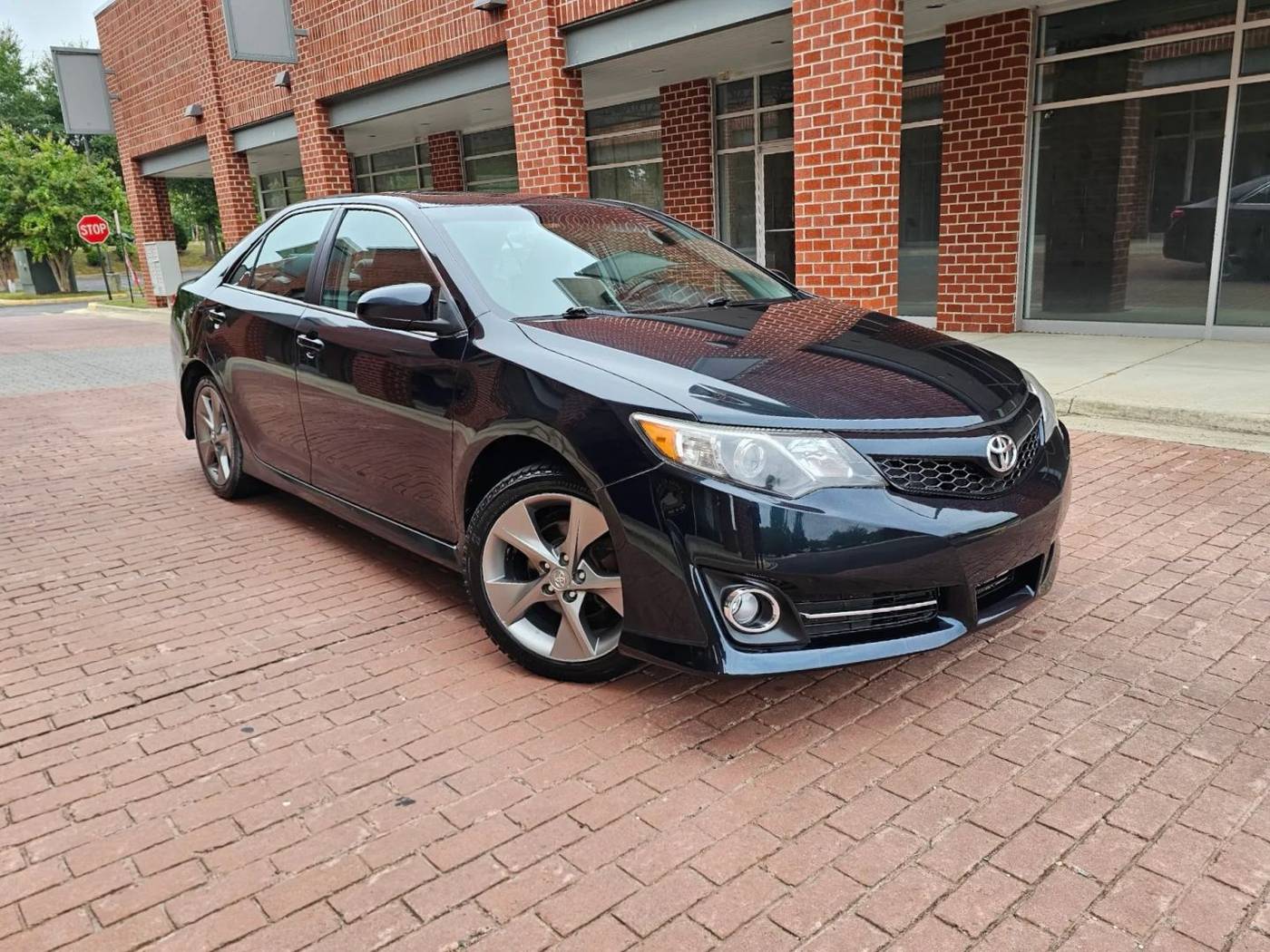 2014 Toyota Camry L — Sedan — 93,858 mi — Stafford, VA