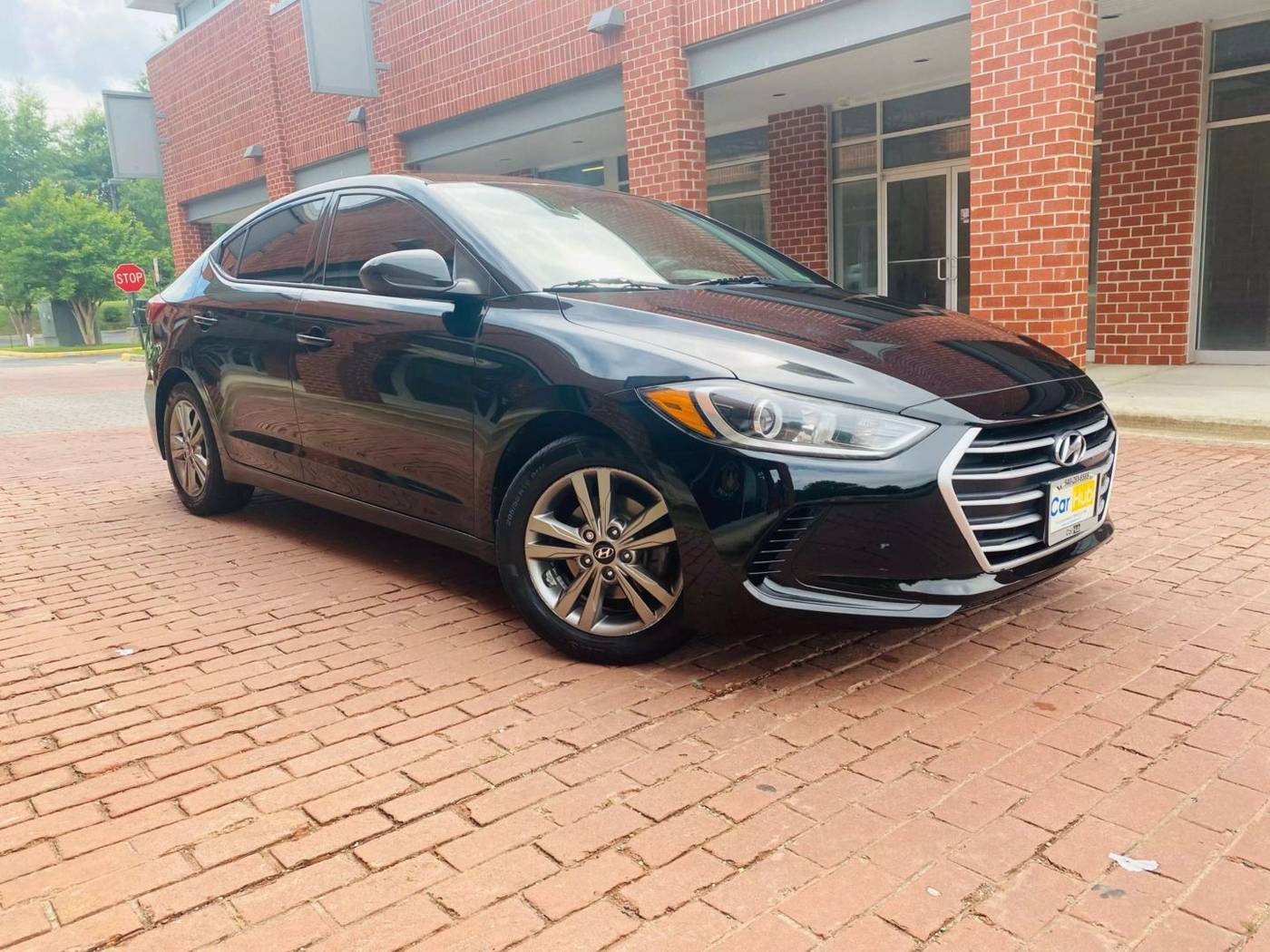 2017 Hyundai Elantra SE — Sedan — 113,880 mi — Stafford, VA