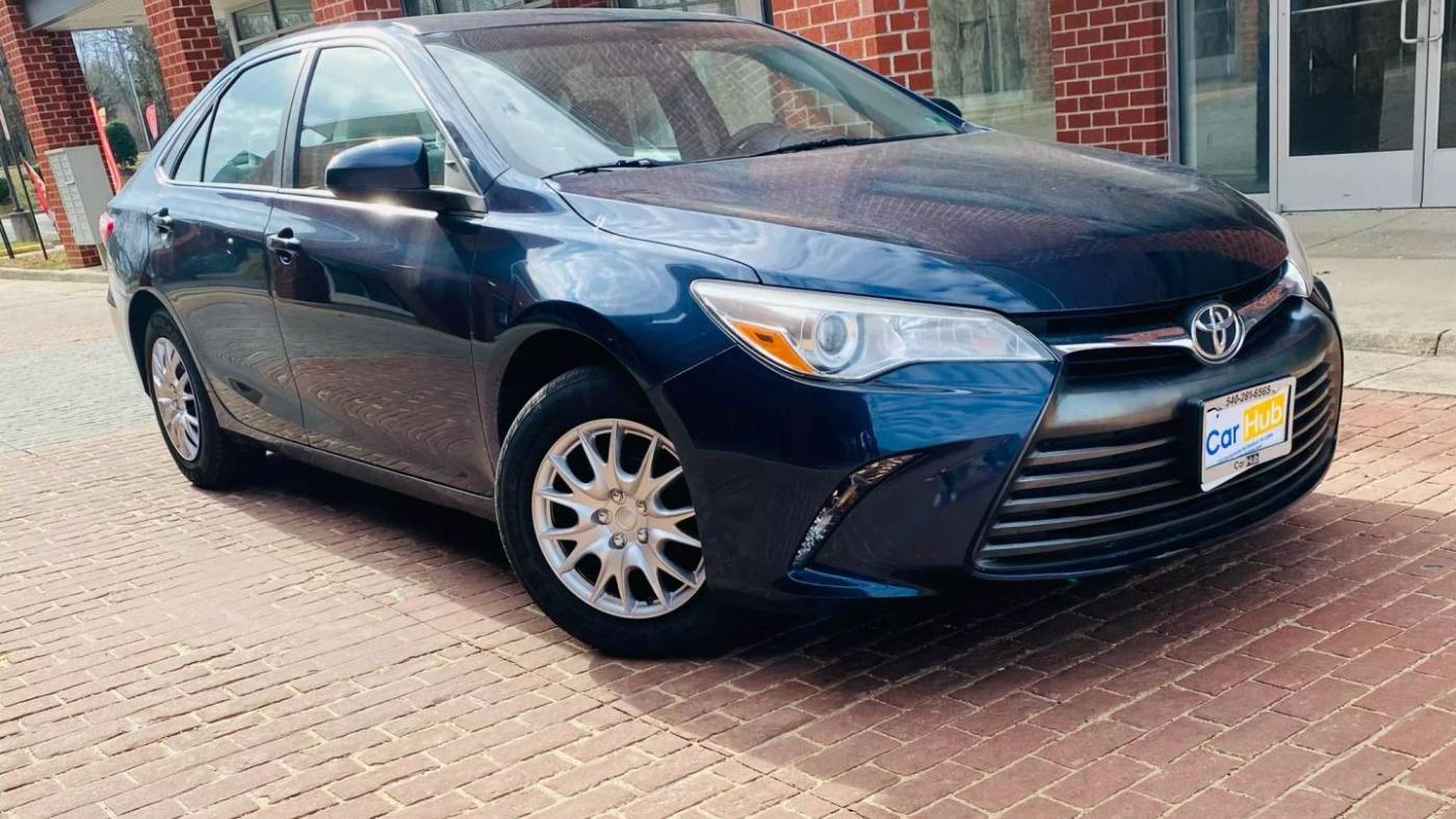 2017 Toyota Camry LE — Sedan — 159,595 mi — Stafford, VA