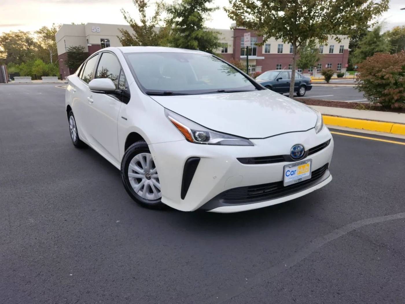 2019 Toyota Prius LE — Hatchback — 127,959 mi — Stafford, VA
