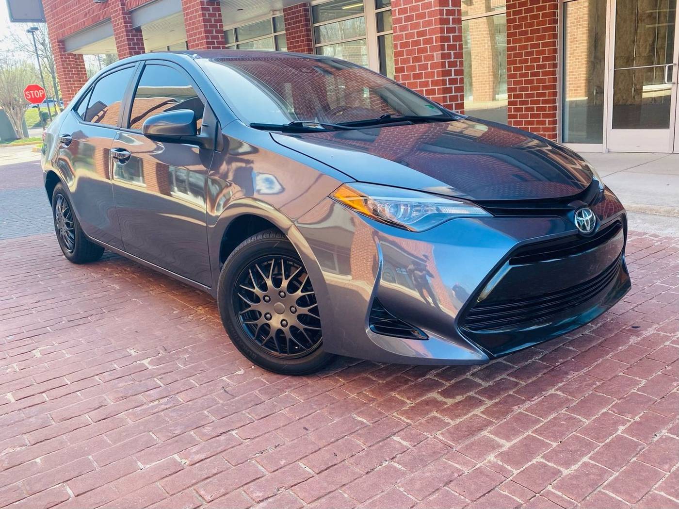 2019 Toyota Corolla LE — Sedan — 98,935 mi — Stafford, VA