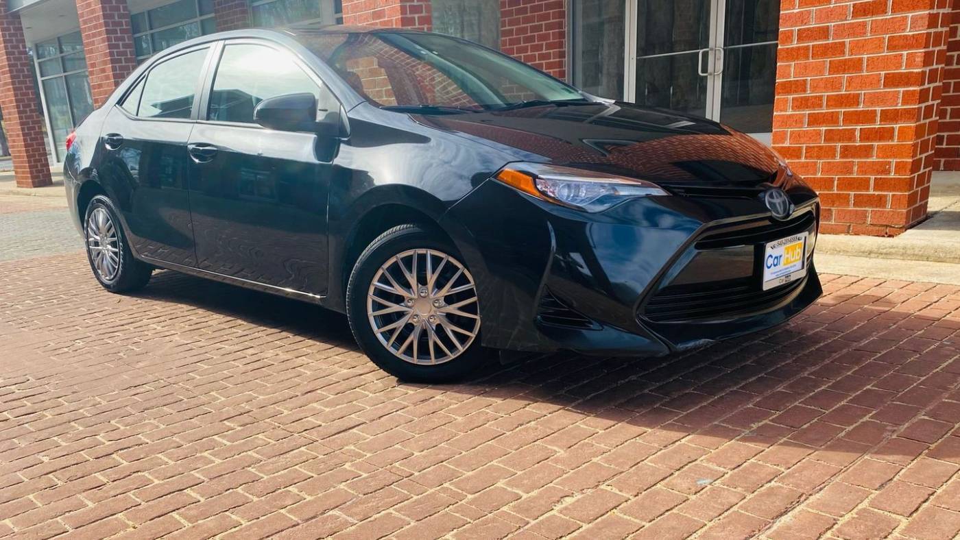 2017 Toyota Corolla LE — Sedan — 93,411 mi — Stafford, VA