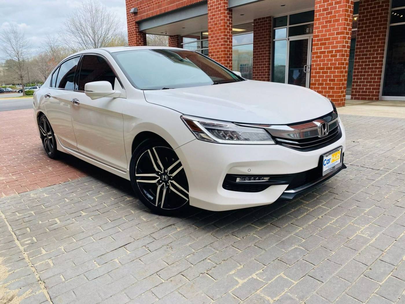 2016 Honda Accord Touring — Sedan — 136,427 mi — Stafford, VA