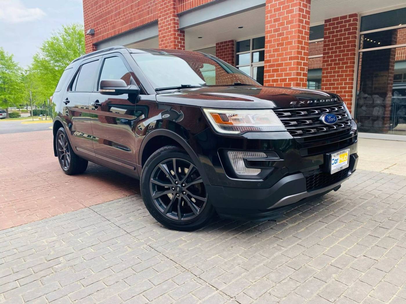 2017 Ford Explorer XLT — SUV — 142,366 mi — Stafford, VA