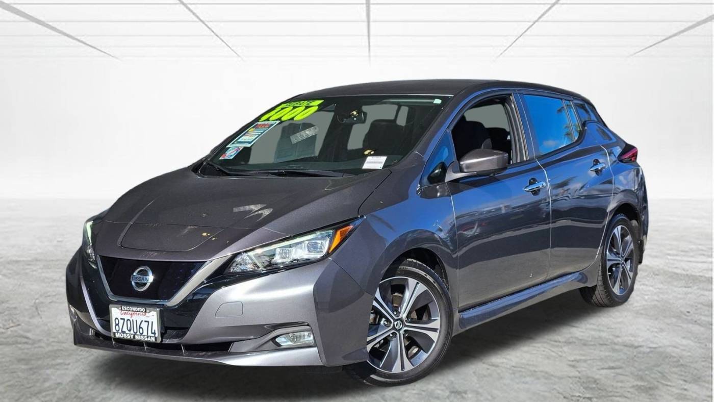 2022 Nissan LEAF SV — Hatchback — 26,985 mi — Escondido, CA