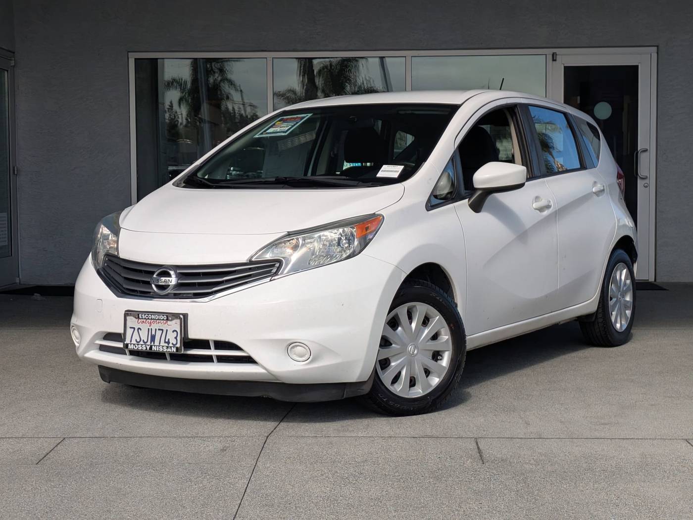 2016 Nissan Versa 1.6 SV — Hatchback — 97,884 mi — Escondido, CA