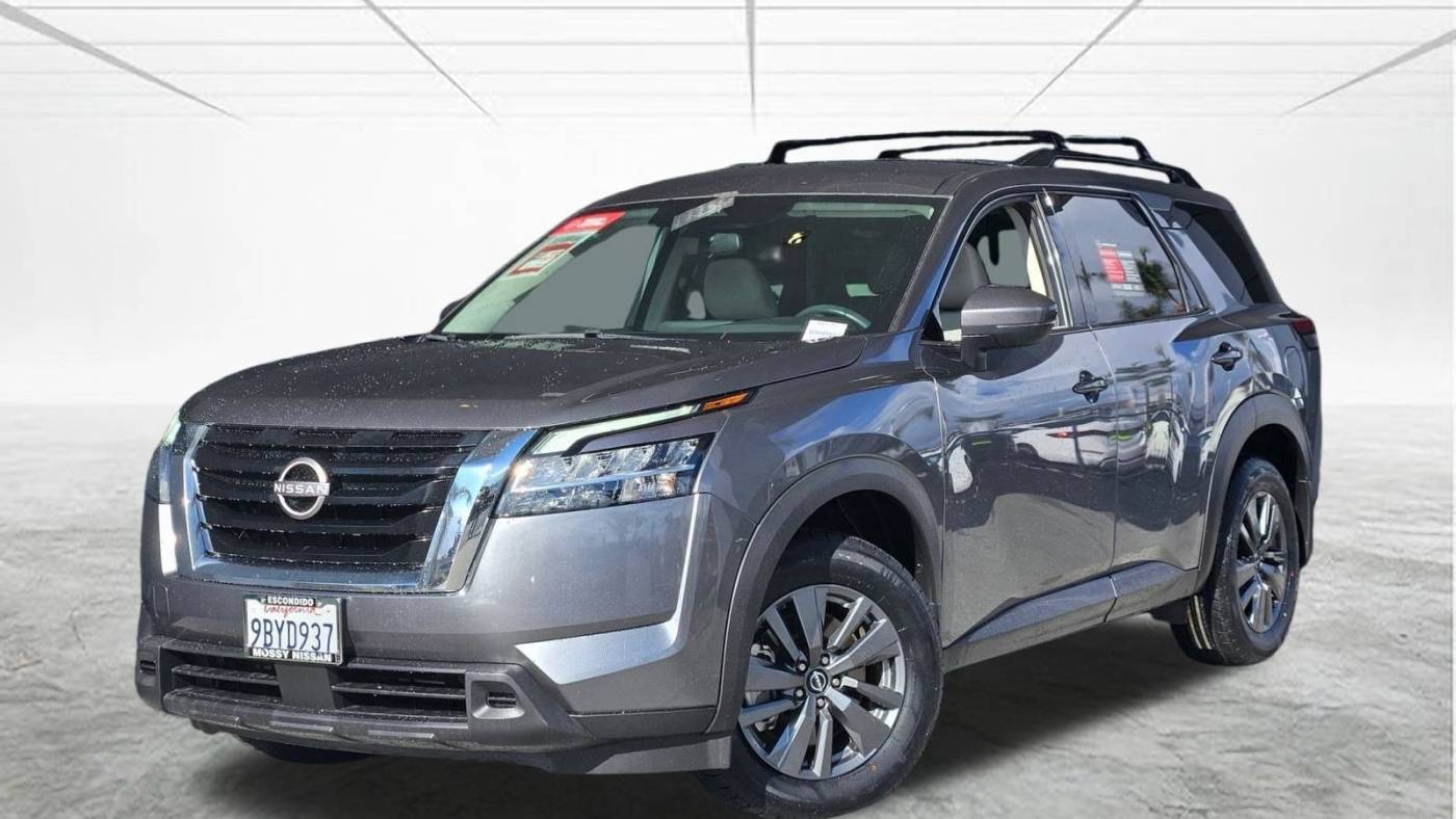 2022 Nissan Pathfinder SV — SUV — 39,382 mi — Escondido, CA