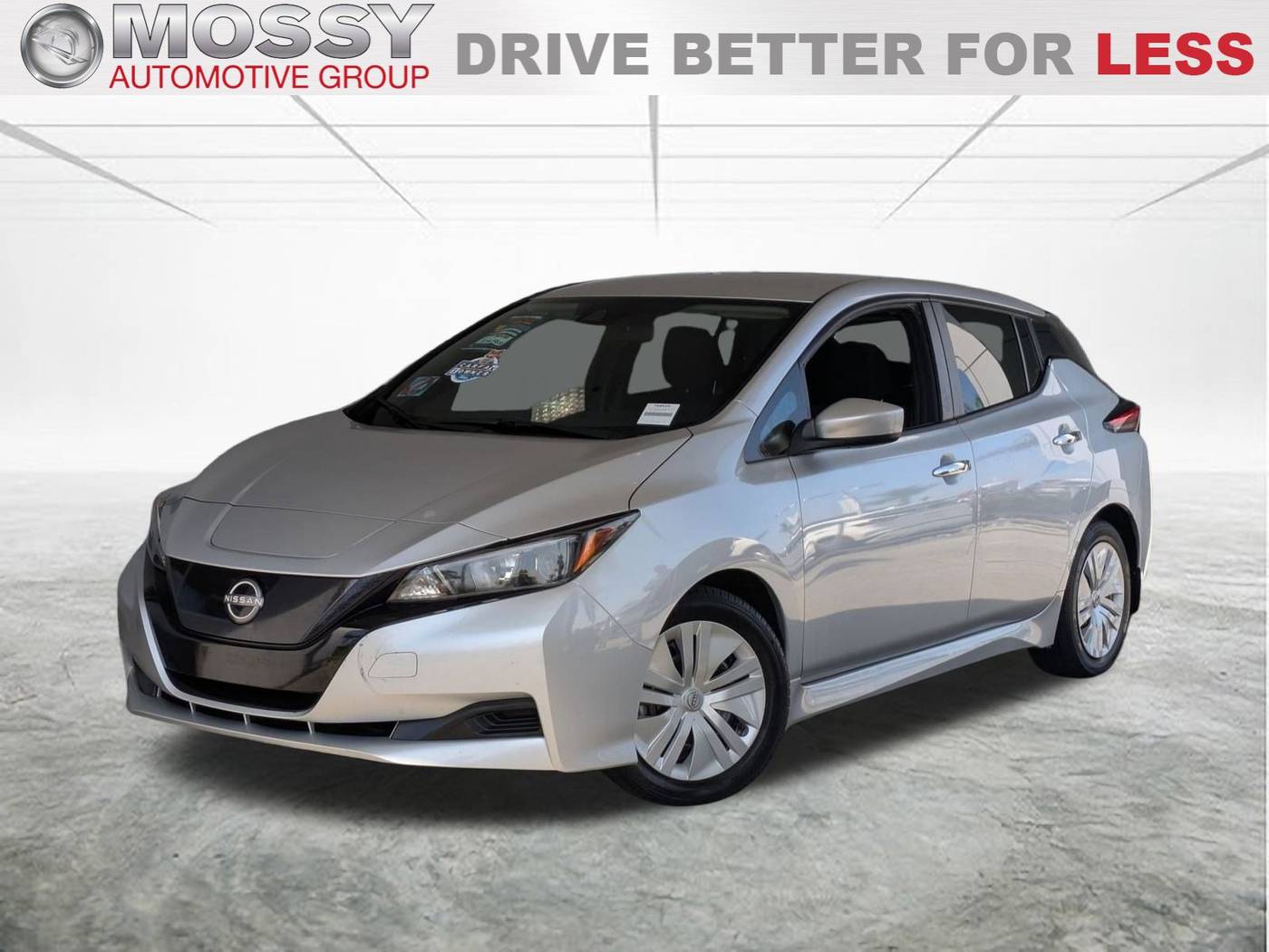2023 Nissan LEAF S — Hatchback — 29,269 mi — Escondido, CA