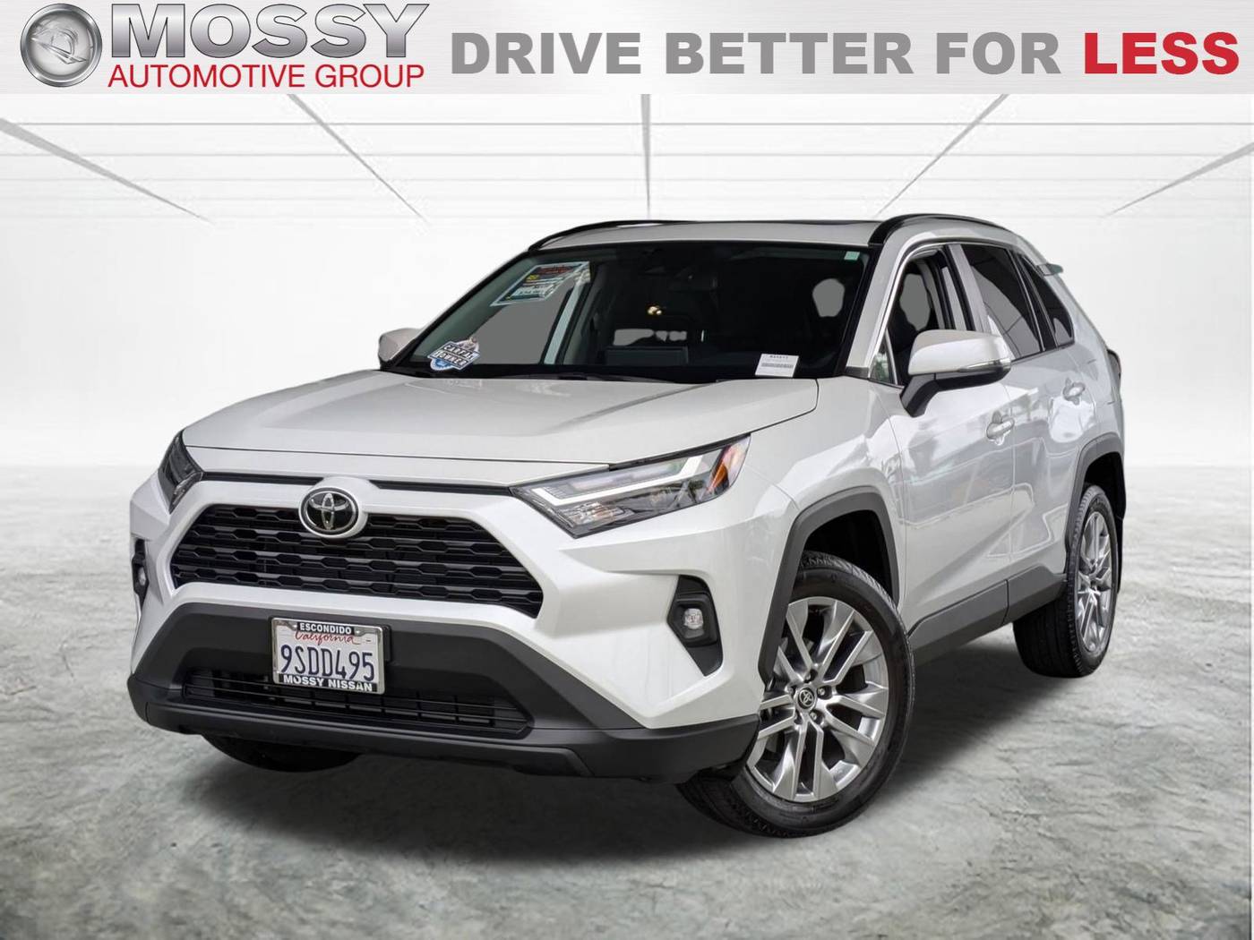 2025 Toyota RAV4 XLE Premium — SUV — 5,615 mi — Escondido, CA