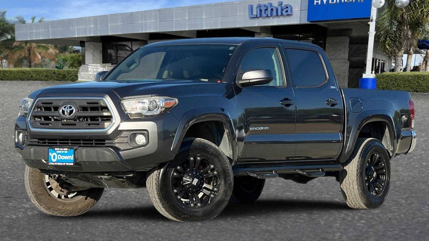 2017 Toyota Tacoma SR5 — Pickup Truck — 165,239 mi — Fresno, CA