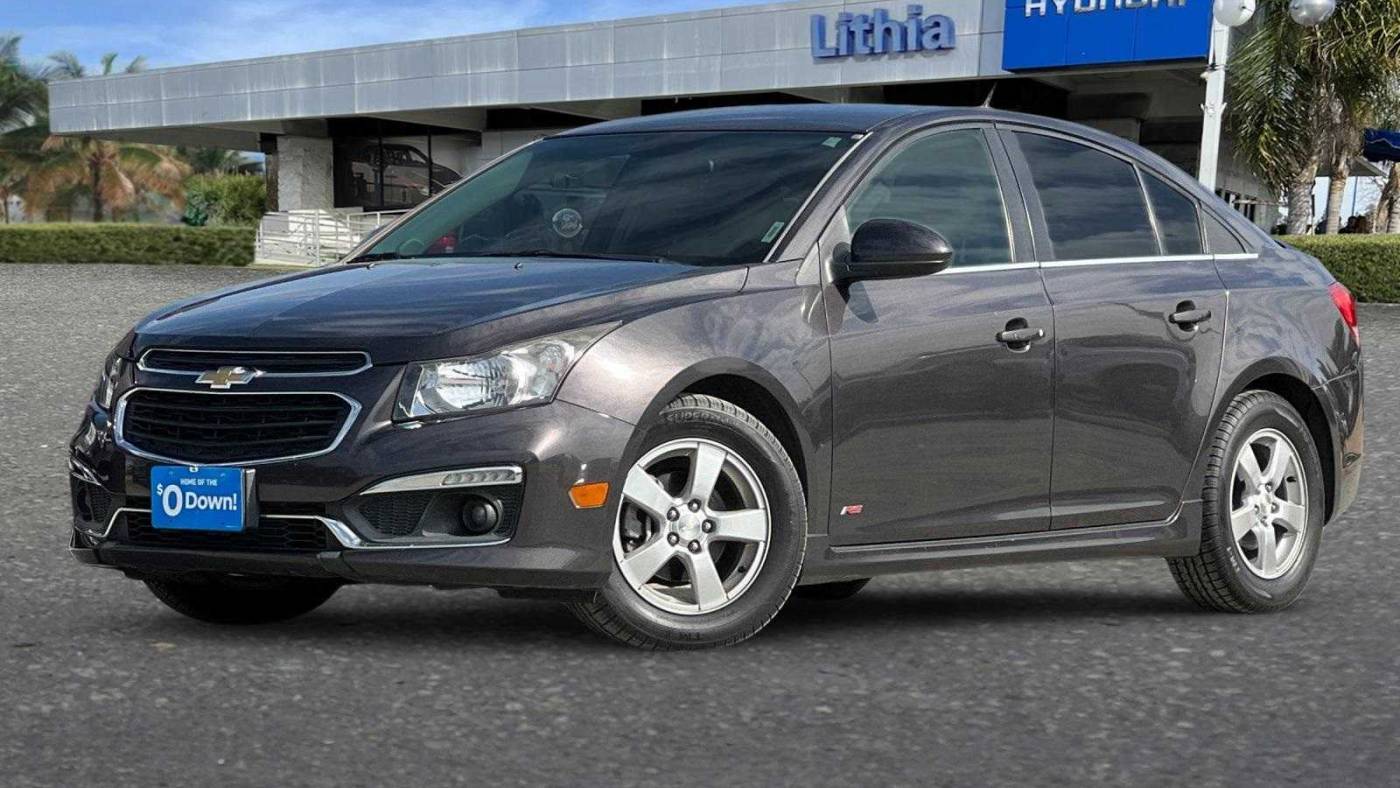 2015 Chevrolet Cruze 1LT — Sedan — 54,701 mi — Fresno, CA