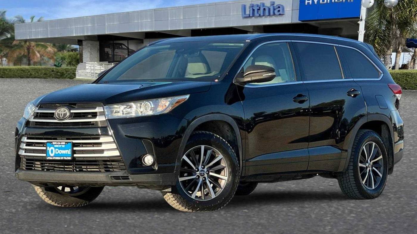 2018 Toyota Highlander XLE — SUV — 94,941 mi — Fresno, CA