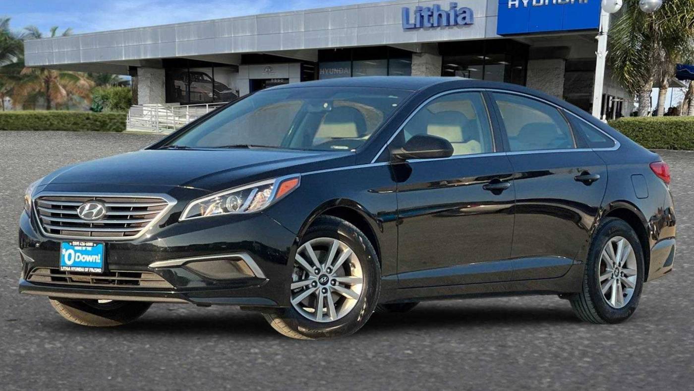 2016 Hyundai Sonata SE — Sedan — 145,533 mi — Fresno, CA