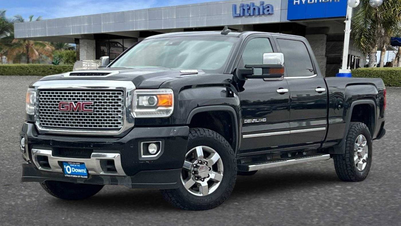 2017 GMC Sierra 3500HD Denali