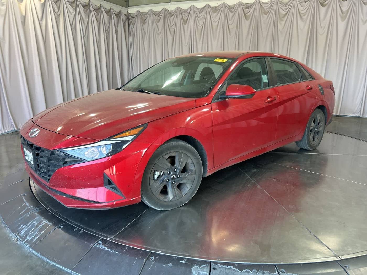 2022 Hyundai Elantra SEL — Sedan — 48,215 mi — Fresno, CA