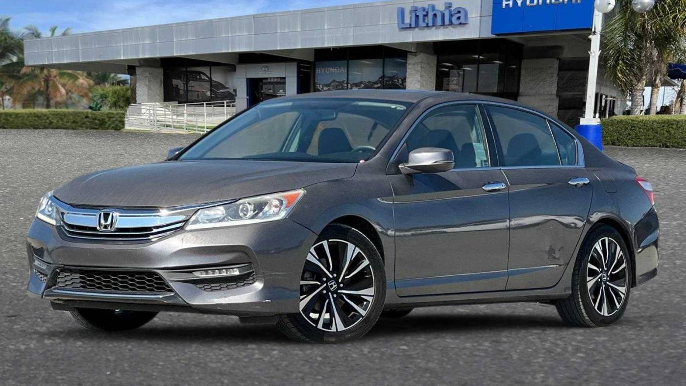 2017 Honda Accord EX — Sedan — 97,310 mi — Fresno, CA