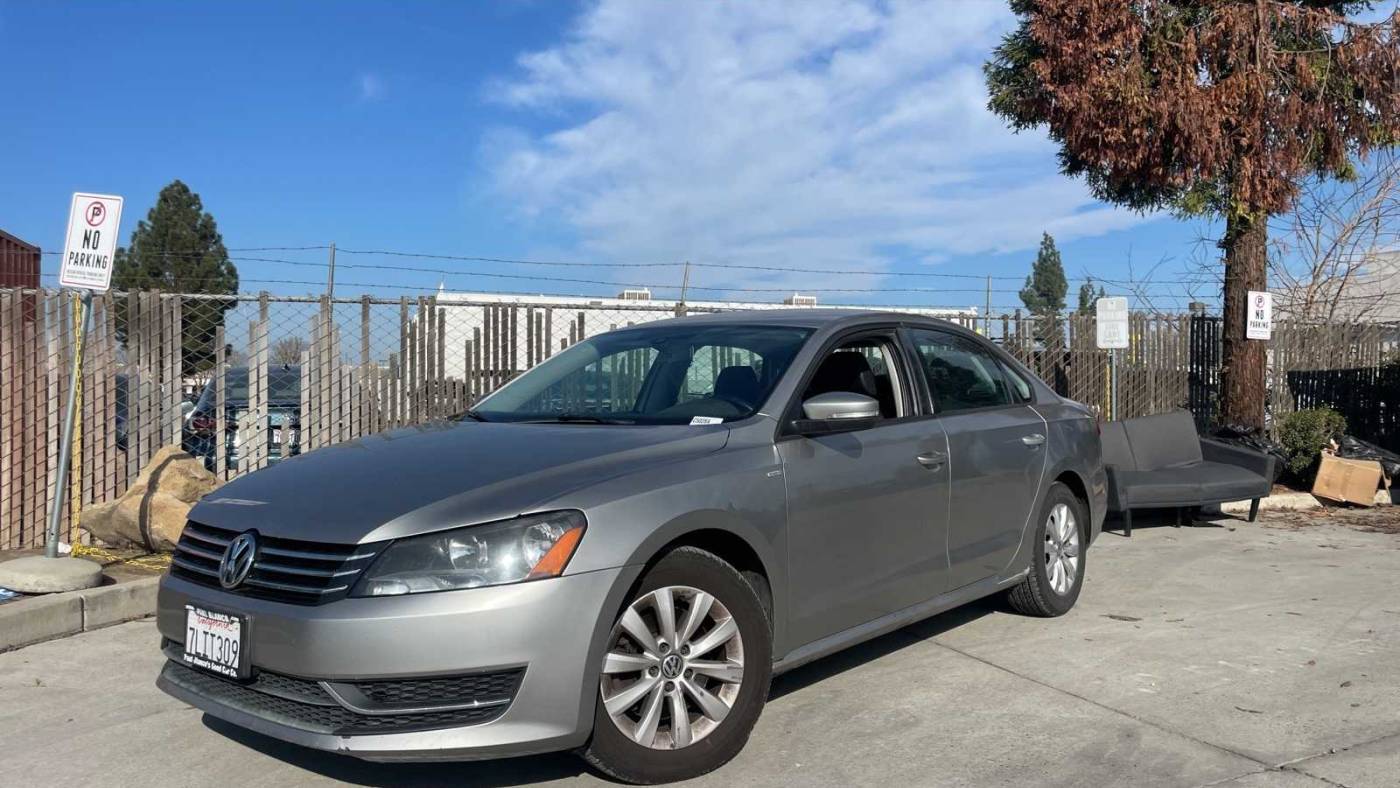 2014 Volkswagen Passat Wolfsburg Edition — Sedan — 160,137 mi — Fresno, CA