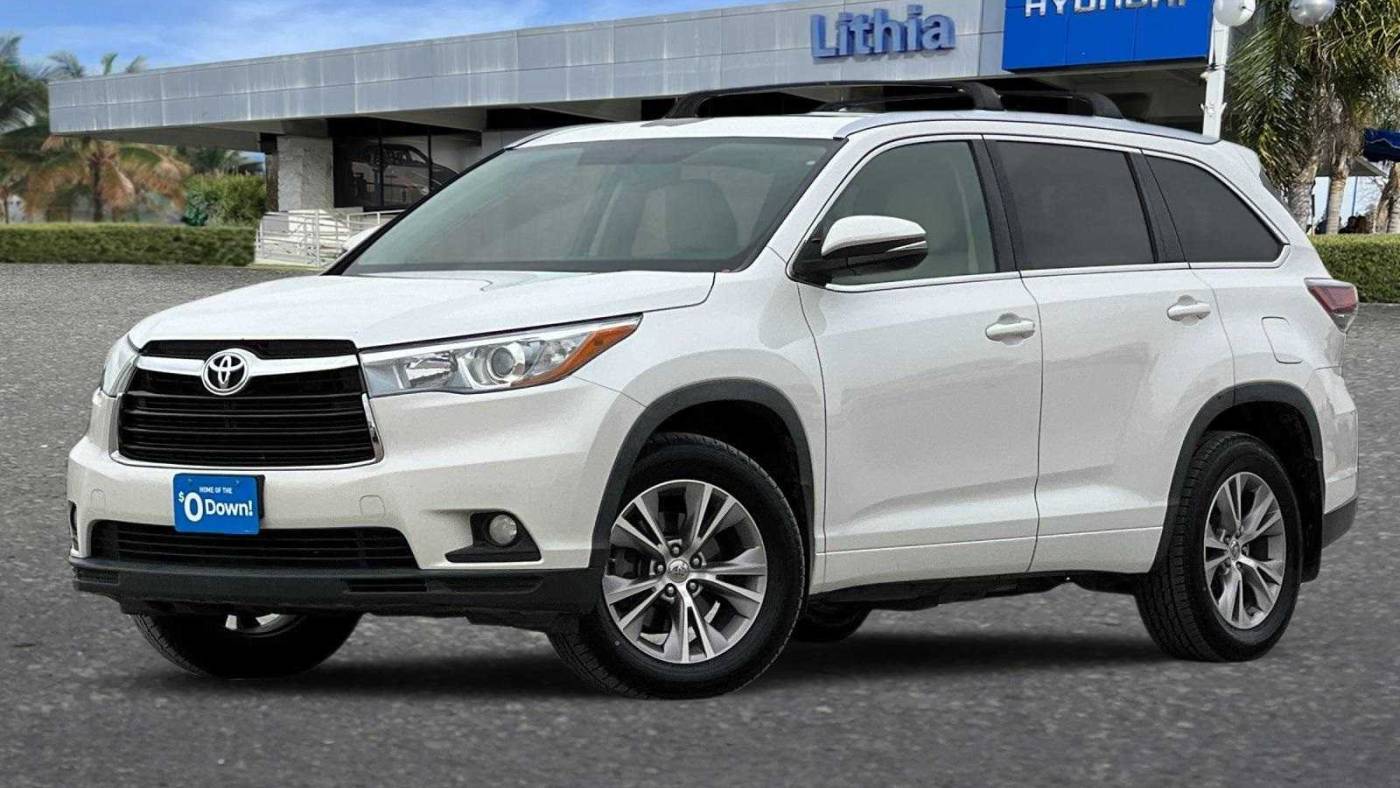 2015 Toyota Highlander XLE — SUV — 180,087 mi — Fresno, CA