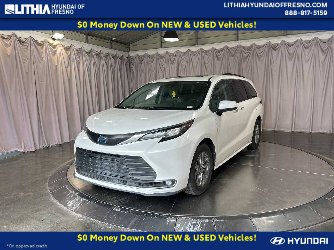 2023 Toyota Sienna XLE — Minivan — 55,040 mi — Fresno, CA