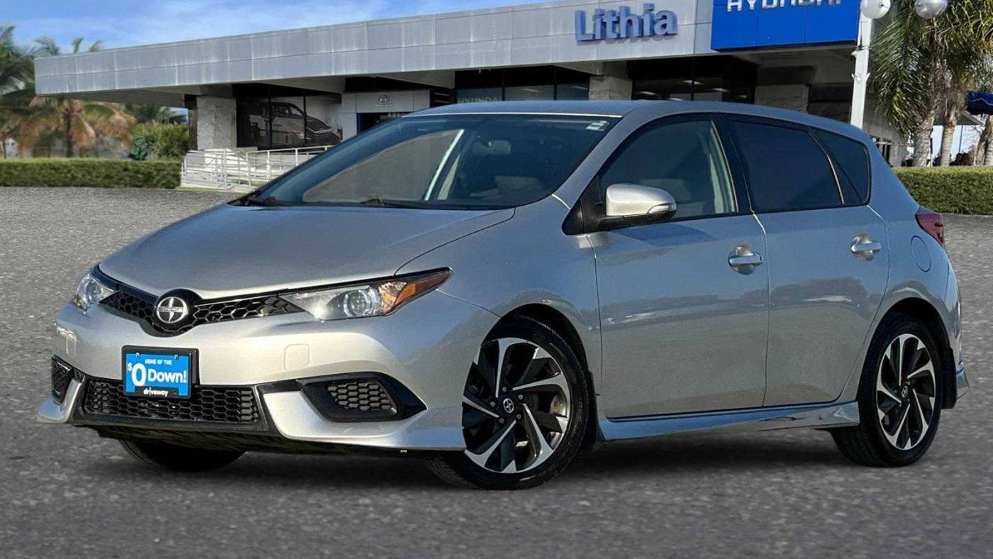 2016 Scion iM
