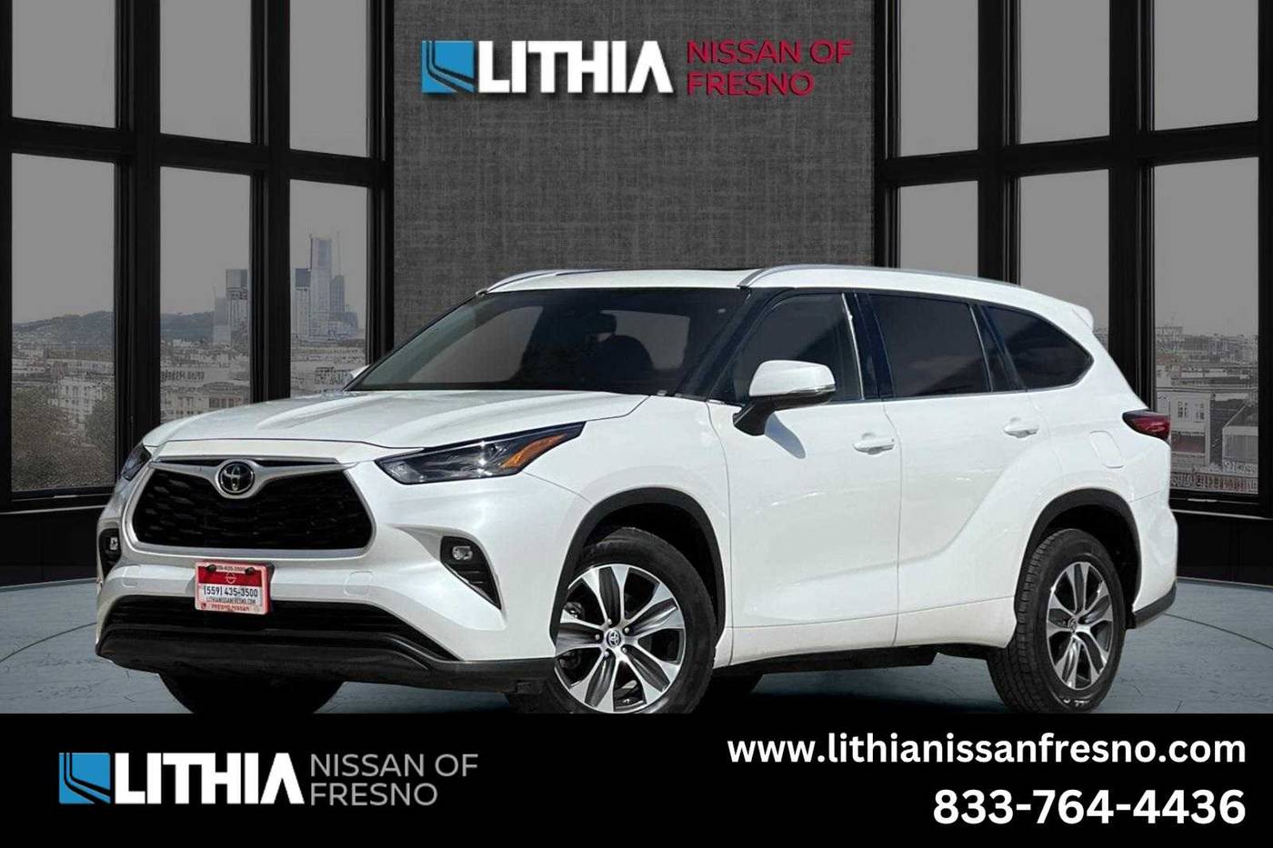 2022 Toyota Highlander XLE — SUV — 61,865 mi — Fresno, CA