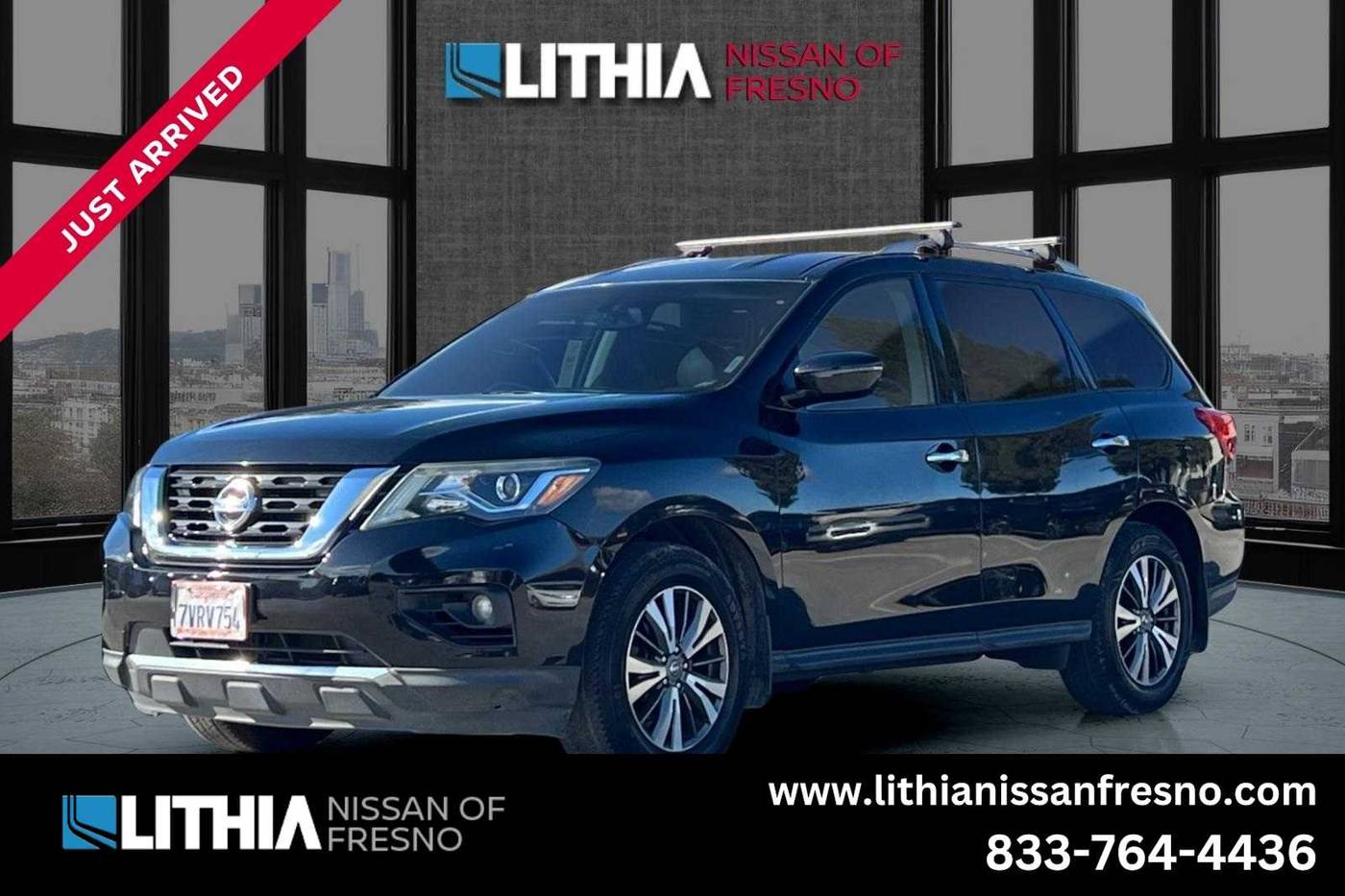 2017 Nissan Pathfinder SV — SUV — 142,005 mi — Fresno, CA